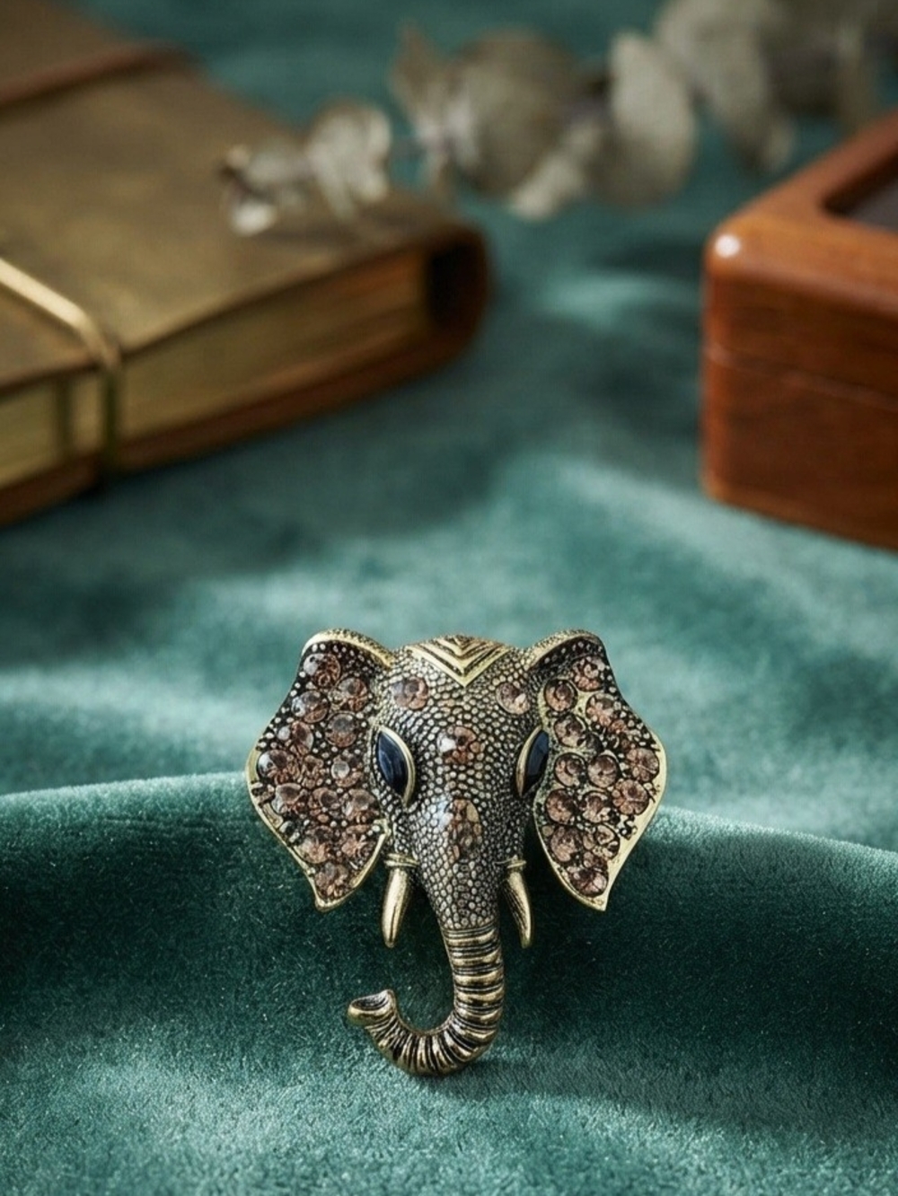 Vintage Elephant Brooch Lapel Pin Brooch Antique Gold Brown Accents